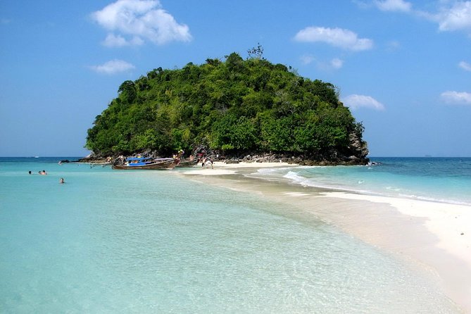 4 Island Tour by Traditional Big Longtail Boat from Krabi - Poda Island: the main beach break