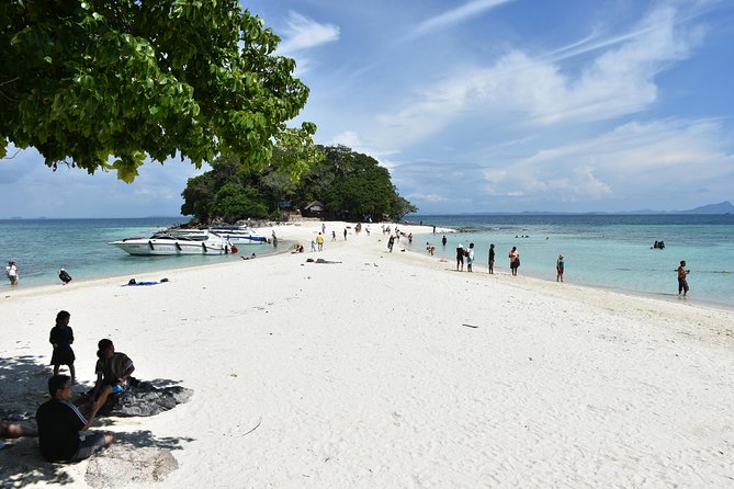 4 Island Tour by Traditional Big Longtail Boat from Krabi - Timing, crowds, and the real pace of the day