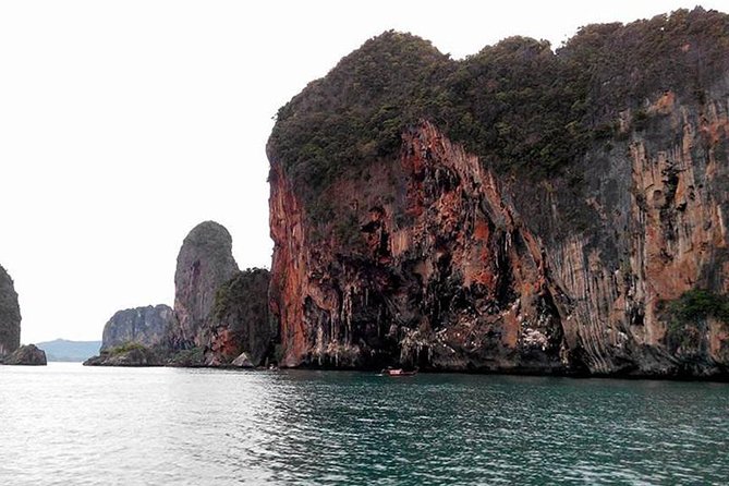 4 Islands One Day Tour From Krabi - Railay Beach adds cliffs and a change of scene