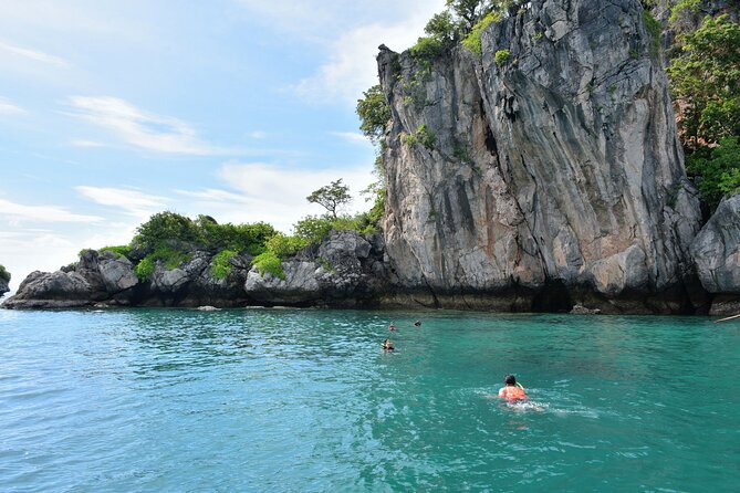 7 Islands Sunset Tour with Buffet Dinner & Night Snorkeling - The night swim with glowing plankton