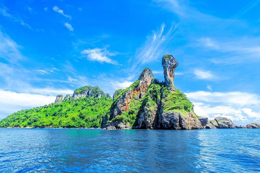 Ao Nang: 4 Islands Day Tour by Speedboat or Longtail Boat - Who should book this trip?