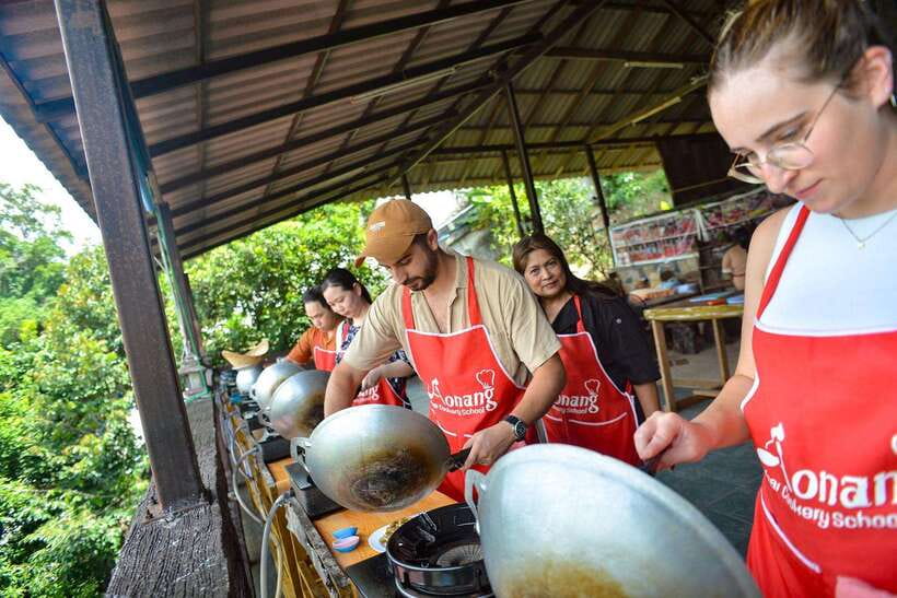 Ao Nang: Half-Day Thai Cooking Class Krabi Province - The food: generous, filling, and adaptable