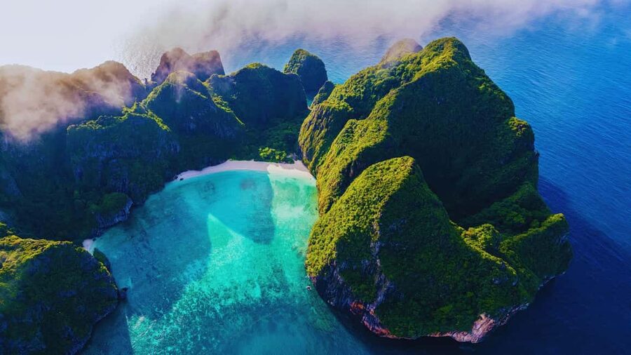 Ao Nang: Phi Phi Islands Speedboat or Catamaran Tour One day - Monkey Beach is quick and visual