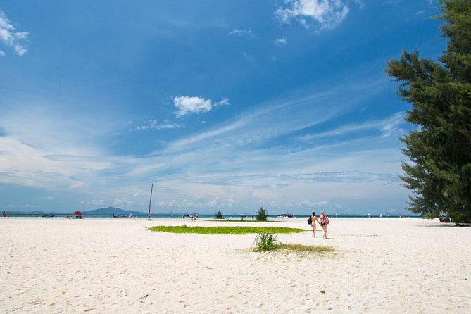 Bamboo Island, Maya Beach and Phi Phi Islands One Day Tour from Krabi - Phi Phi Don brings lunch and a reset