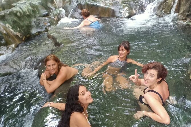 Discover Krabi - Emerald Pool, Hot Springs & Tiger Cave Temple - Who should book this Krabi day tour