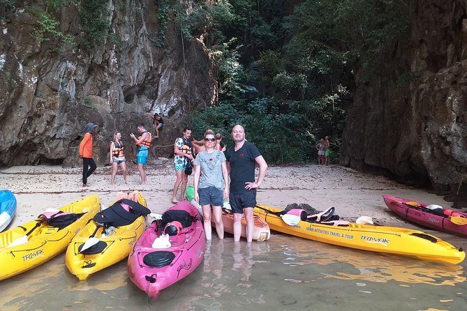 Early bird kayak adventure at AO Thalane - Inside the forest, where the tide sets the pace