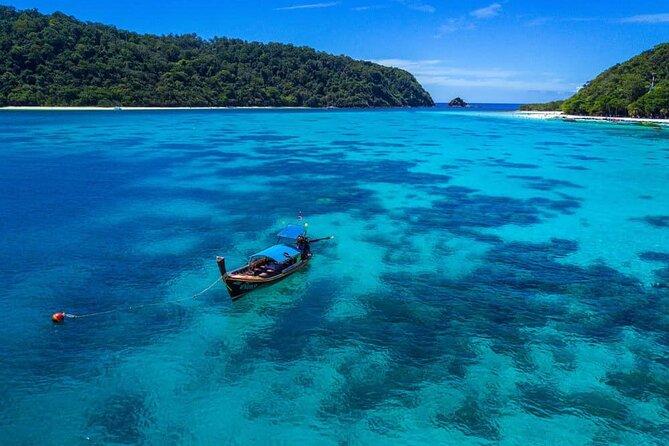 Early bird Phi Phi islands and 4 Islands by Speedboat Tour - Chicken Island, Tup Island, and Mor Island