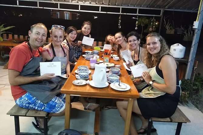 Evening Couse Thai Cooking Class in Ao Nang, Krabi - What the small group changes