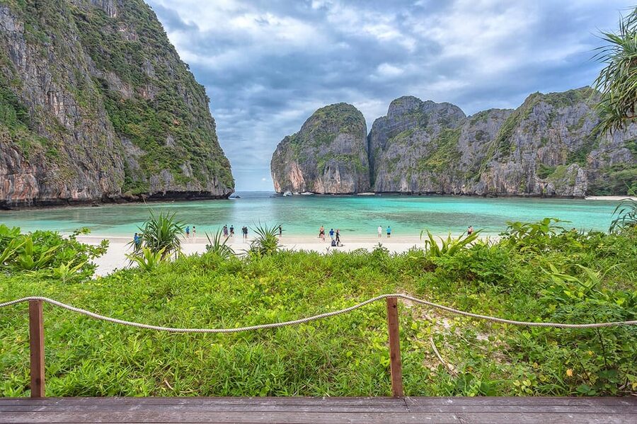 From Krabi: Maya Bay, Bamboo & Phi Phi Islands Day Tour - Phileh Lagoon: the best water stop