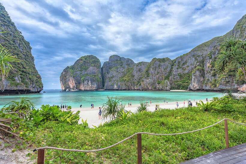 From Krabi: Maya Bay, Bamboo & Phi Phi Islands Day Tour - Viking Cave and the cliffs of Phi Phi