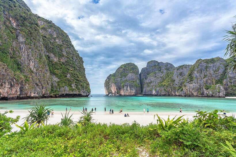From Krabi: Maya Bay, Bamboo & Phi Phi Islands Day Tour - Bamboo Island for the final swim