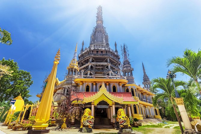 Full-Day Jungle Tour Including Tiger Cave Temple, Crystal Pool and Krabi Hot Springs - Walking to the Emerald Pool