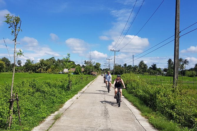 Half day Koh Klang culture cycling - The three-hour island portion