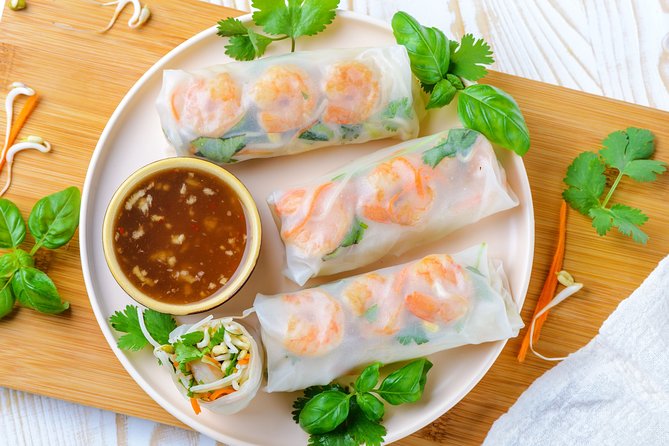 Half Day Thai Cooking Class in Ao Nang, Krabi - Cooking and eating five Thai dishes