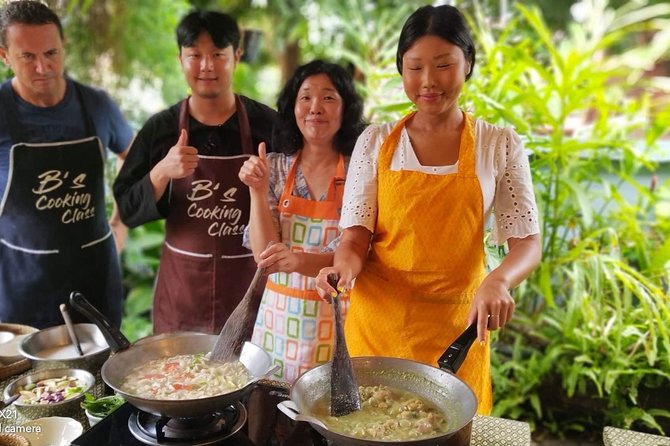 Home Style Family class with fruit carving and market tour - Starting at a Krabi fresh market