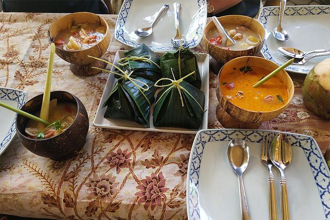 Home Style Family class with fruit carving and market tour - What is included for the $46 price