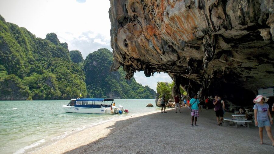 James Bond Island: Sightseeing Tour by Longtail Boat & Kayak - Kayaking through Thalu Island and Lod Cave