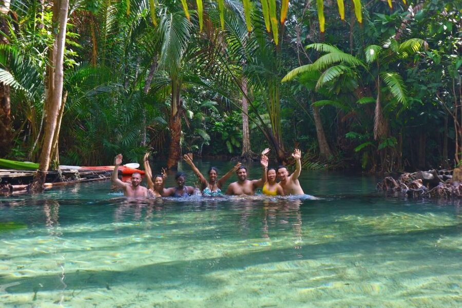 Kayaking and swiming klongrood - What the $27 Price Covers