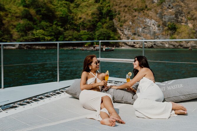 Krabi: 4 Island Luxury Yacht with Snorkelling & Clear Kayaking - Snorkeling and clear kayaking at the final water stop