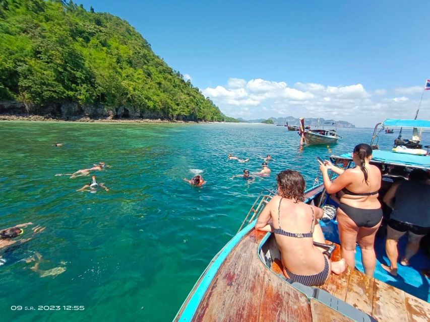 Krabi: 4 Islands Snorkeling Tour by Longtail Boat - Photographing Chicken Rock from the water