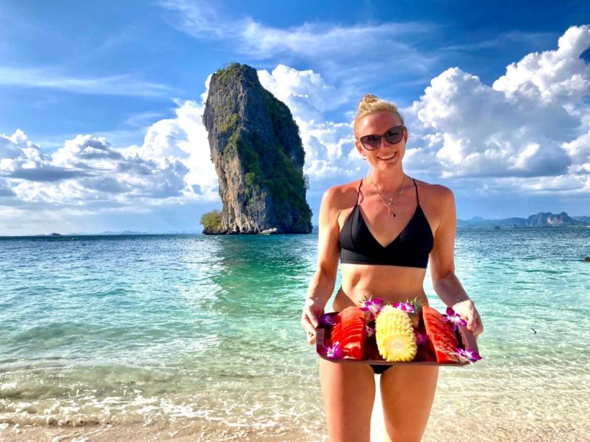 Krabi: 4 Islands Snorkeling Tour by Longtail Boat - Lunch and free time on Ko Poda