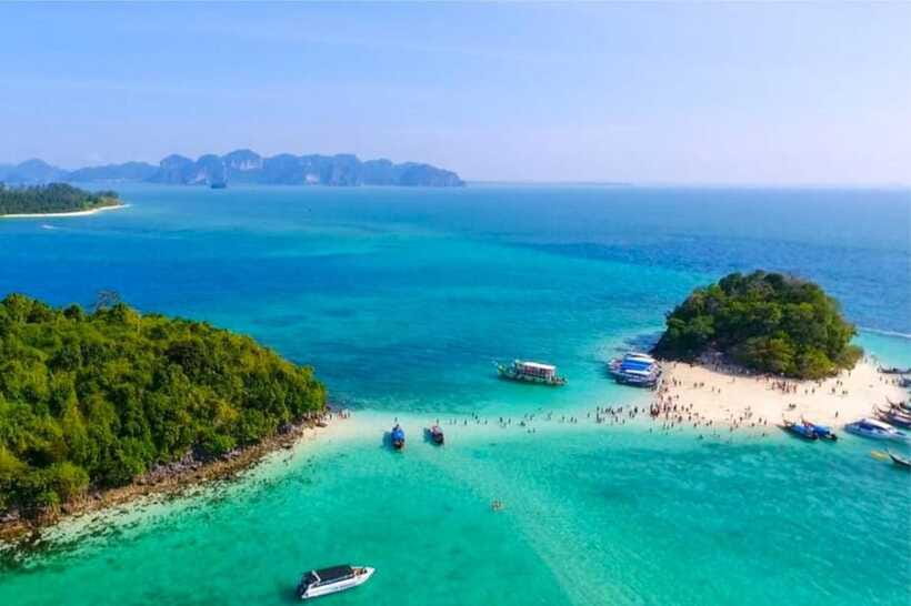 Krabi: 4 Islands Tour by Speedboat with Lunch and Snorkeling - Who should book this island tour?