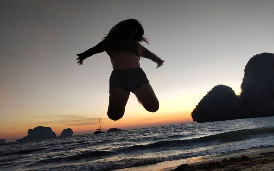 Krabi: 7 Islands Sunset Hopping Cruise with BBQ & Plankton - Why the glowing plankton makes this trip different