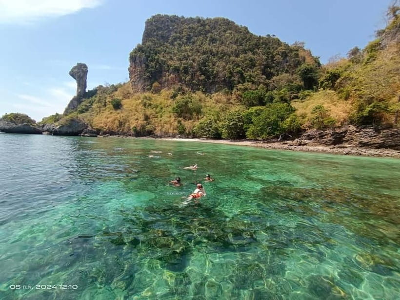 Krabi: 7 Islands Sunset Tour by Speedboat with Snorkeling - Poda Island brings dinner and sunset