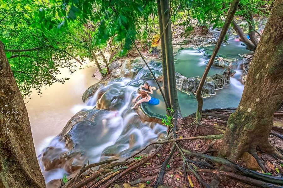 Krabi: Emerald Pool and Hot Springs Waterfall Half-Day Trip - Who should book this half-day trip