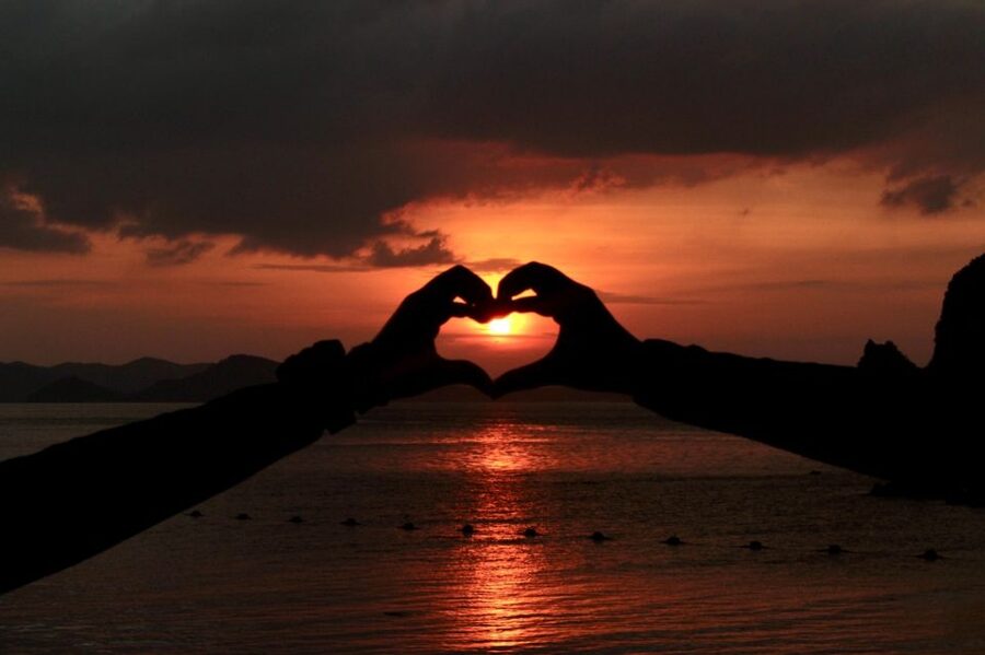Krabi: Hong Island Sunset Tour w/ Beach Dinner+Night Snorkel - Weather, fitness, and who should book