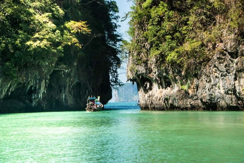 Krabi: Hong Island with Kayaking by speedboat - Lao Lading brings swimming and snorkeling