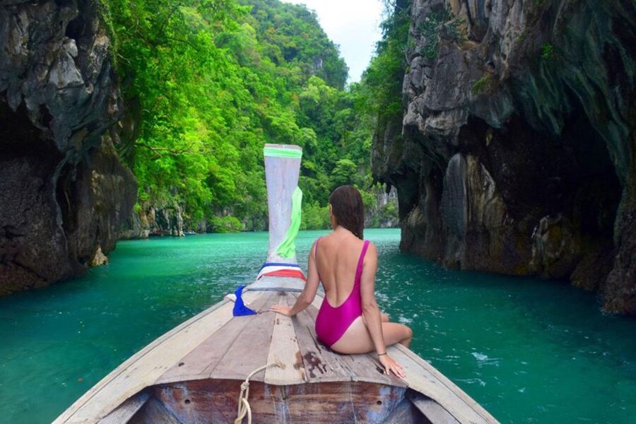 Krabi: Hong Islands Day Tour by Longtail Boat - Hong Island beach, lunch, and free time