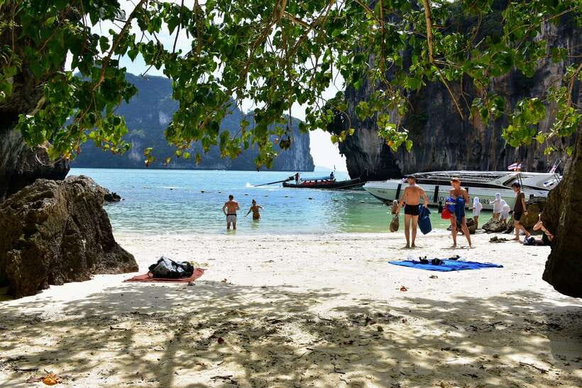 Krabi: Hong & Paradise Island Odyssey by Speedboat - Hong Island beach and the first swim