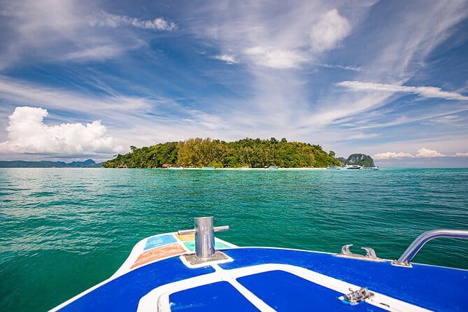 Krabi: Jurassic Jungle Kayak and Phra Nang Cave Beach Tour - Thai lunch, fruit, and a useful reset