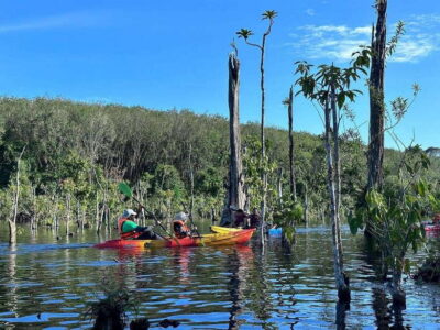 Klong Root (Crystal lake) Kayaking tour