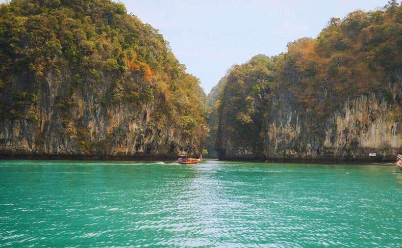 Krabi: Koh Hong Small Group Tour by Luxury Longtail Boat - The ride from Krabi to Hong Lagoon