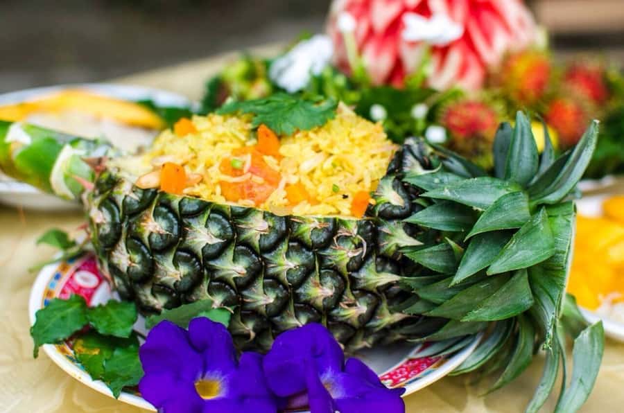 Krabi: Morning/Afternoon Thai Cooking Class at Ya's Cookery - Choosing Four Dishes in the Morning