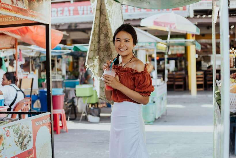 Krabi: Morning Food Tour with Local Guide - Meeting the guide at Wild Life Wonder