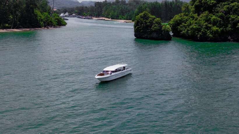 Krabi: Phi Phi and 4 Islands with Snorkeling by Speed Boat - Pileh Lagoon in a half-hour stop