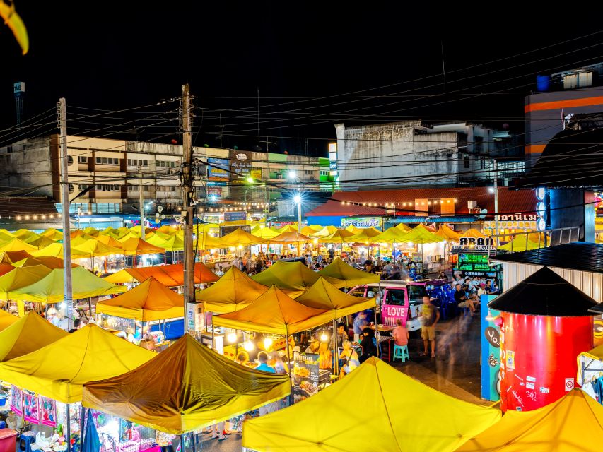Krabi: Private Sunset Boat Trip and Night Market Tour - Tasting Krabi dishes instead of just looking at them