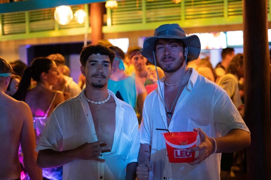 Krabi Pub Crawl - Join Nomads For The Best Night in Ao Nang! - A Thai bucket on the beach
