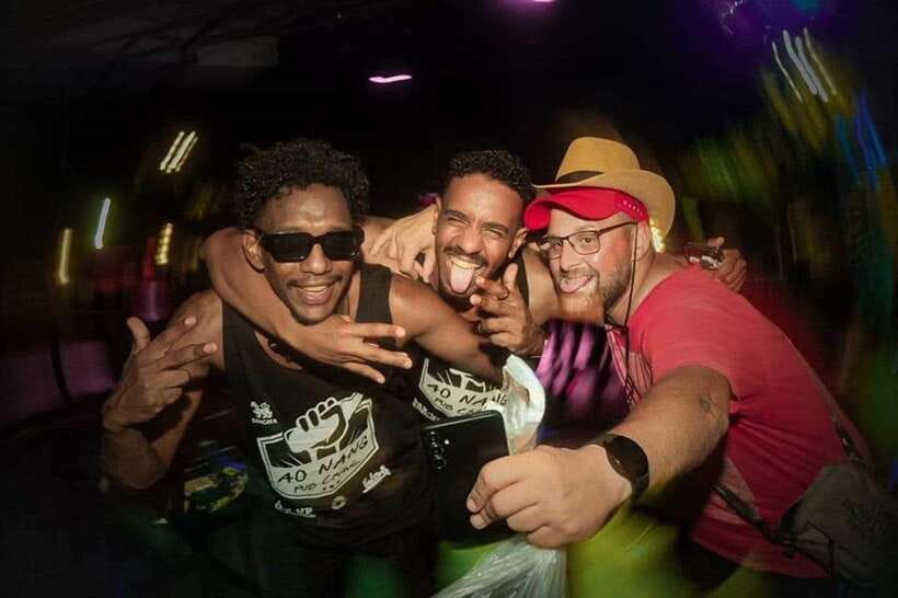 Krabi Pub Crawl - The Best Nightlife Tour in Ao Nang! - The mood according to the booking record