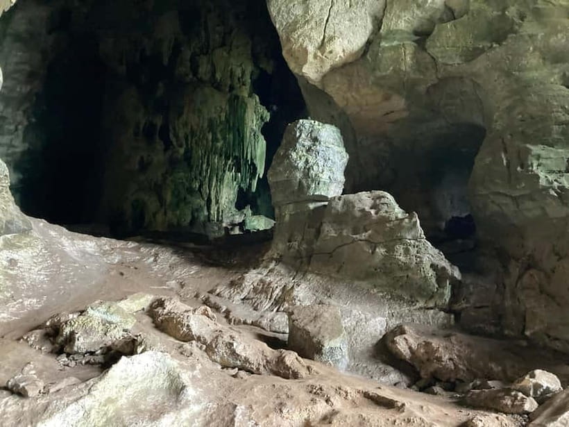 Krabi: Railay Beach & Caves + Jurassic World : Rebirth Sites - East Railay Bay and the lunch question