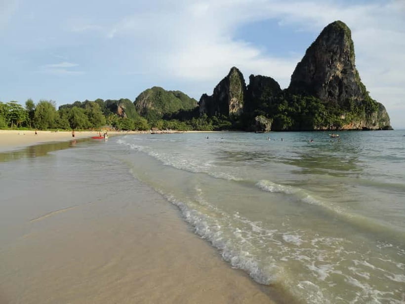 Krabi: Railay Beach & Caves + Jurassic World : Rebirth Sites - Who should book this Railay outing