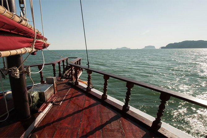 Krabi Romantic Sunset Cruise with BBQ Seafood Dinner by Krabi Sea Cruise - Who will enjoy this cruise most