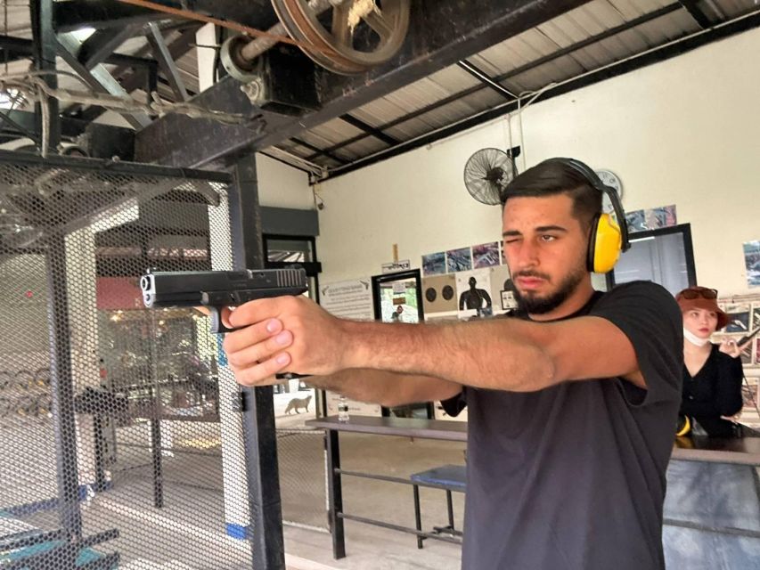 Krabi shooting range (9mm GLOCK17 10 bullet) - A first taste of live-fire shooting in Krabi