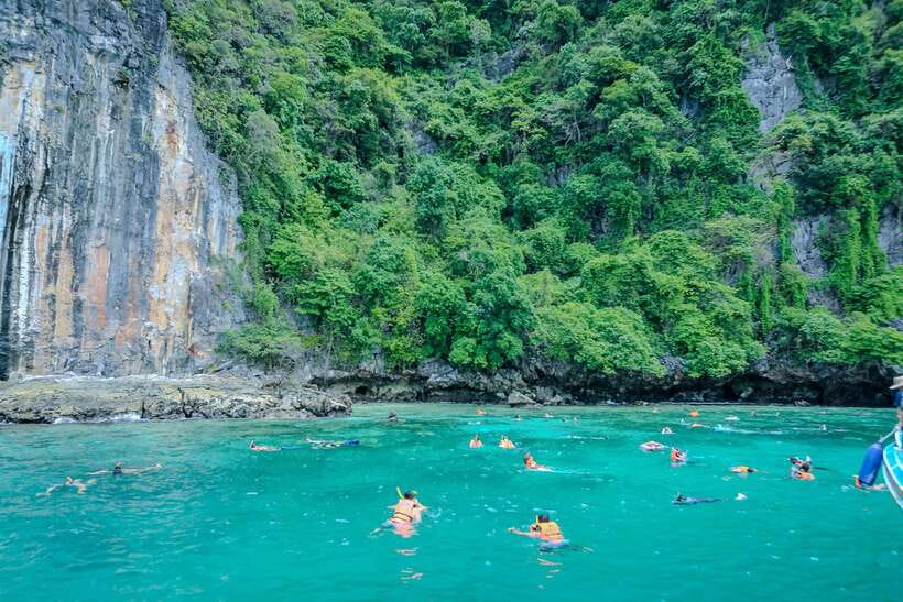 Phi Phi : Half Day By Speed Boat 4 hours Phi Phi Lay - Key points at a glance