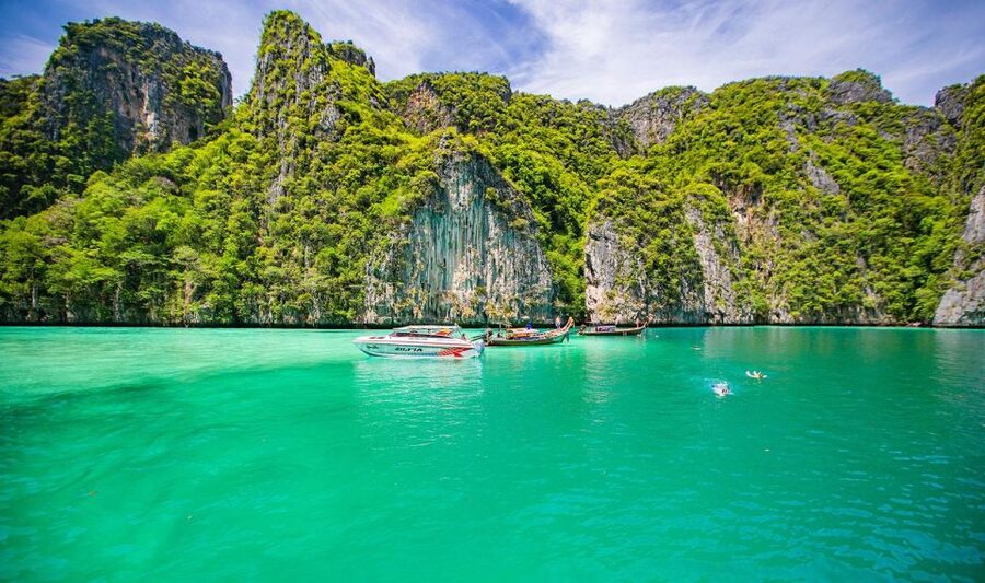 Phi Phi: Half-Day Phi Phi Snorkeling Trip by Longtail Boat - Key points to know before you book