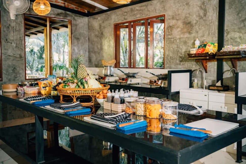 Railay: Hands-On Thai Cooking Class at Railay Beach - What Makes the Food Lesson Useful