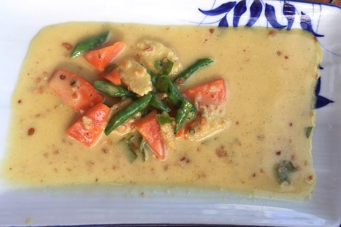 Small-Group Smart Thai Cooking Class in Krabi - Group Size and Instructor Attention